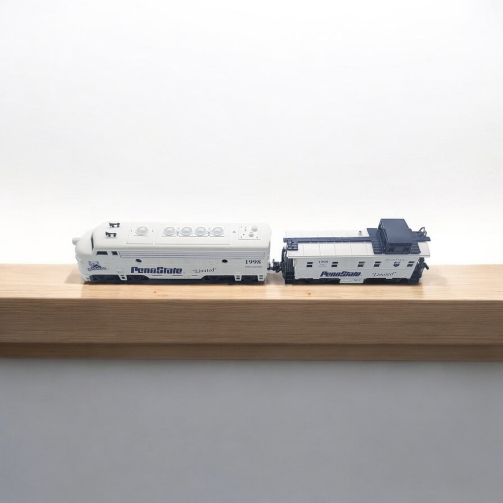 1998 Penn State Engine & Caboose for Electric Train set